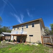 Building Photo - 1104 W Sinto Ave