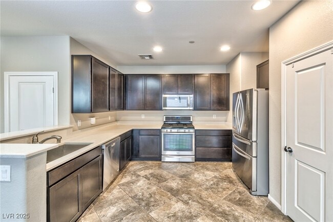 Building Photo - 3158 Teaderman Walk