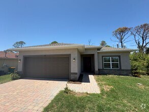 Building Photo - 112 Lantana Rd