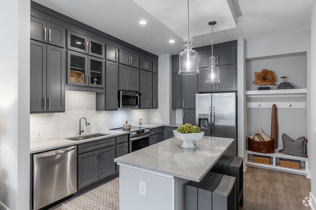 1BR, 1BA - 2A1 - 748SF - Dining Room - McEwen Northside