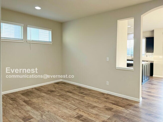 Foto del edificio - 18824 105th Ave E