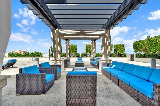 Building Photo - 1300 Ponce de Leon Blvd