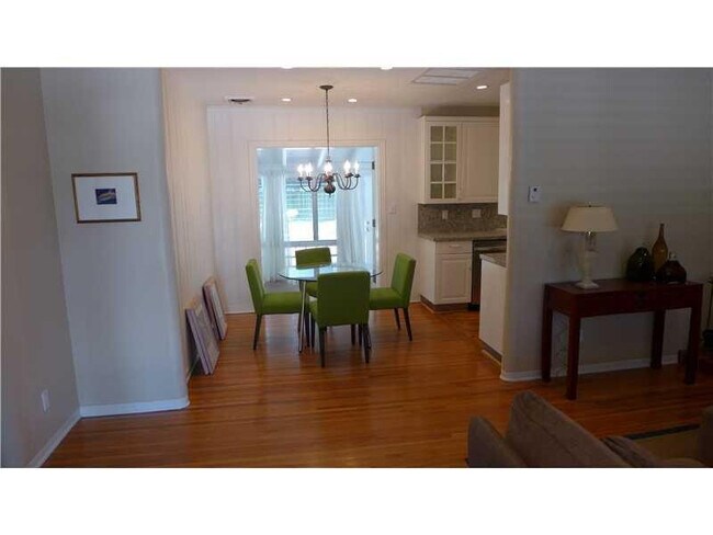 Foto del edificio - 1624 NE 5th Ct