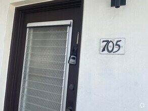 Building Photo - 705 Normandy O