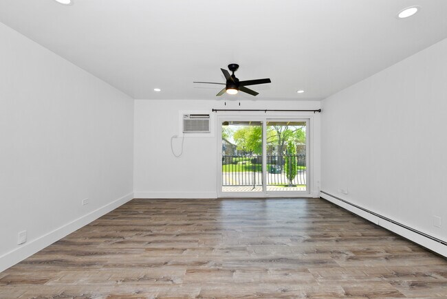 Foto del edificio - 16W540 87th St