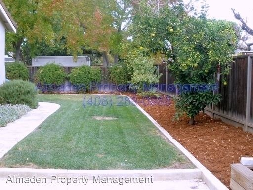 Foto del edificio - 152 Teralba Ct