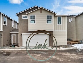 Building Photo - 304 Cattail Cir