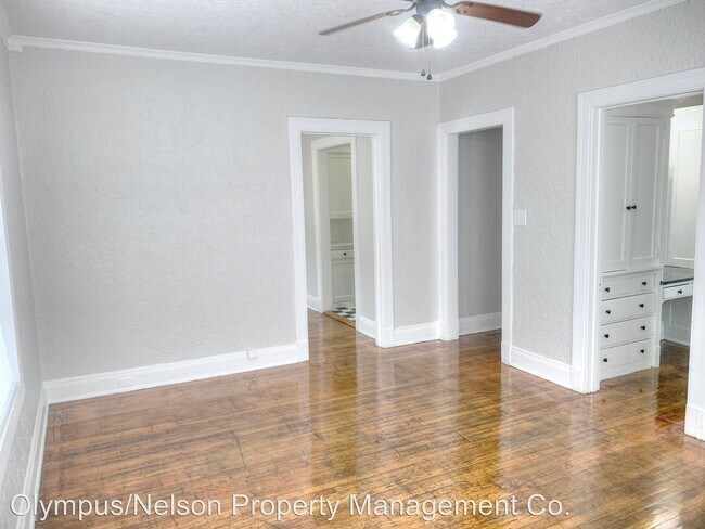 Building Photo - 3920 Fannin St