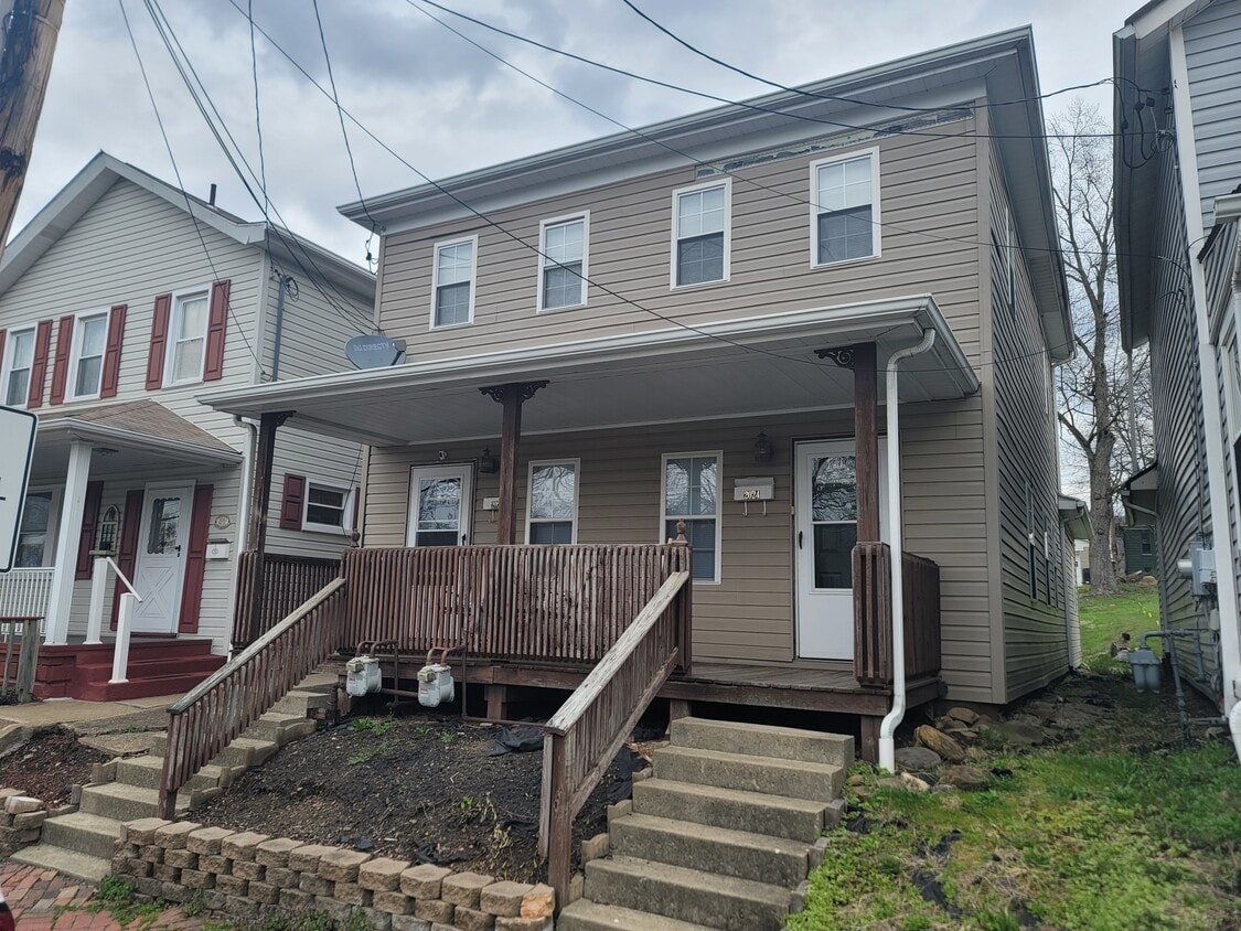 2024 8th Ave, Beaver Falls, PA 15010 House Rental in Beaver Falls, PA