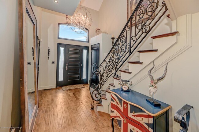 Foto del edificio - 248 Navesink Ct