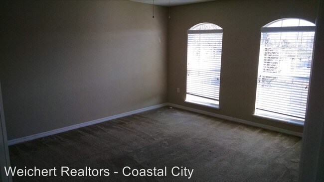 Foto del edificio - 11898 Lake Bend Cir
