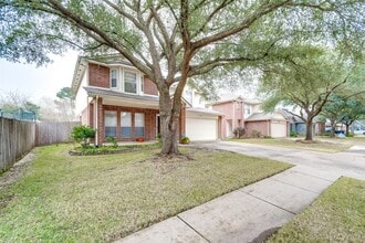 Building Photo - 12654 Pine Bush Dr