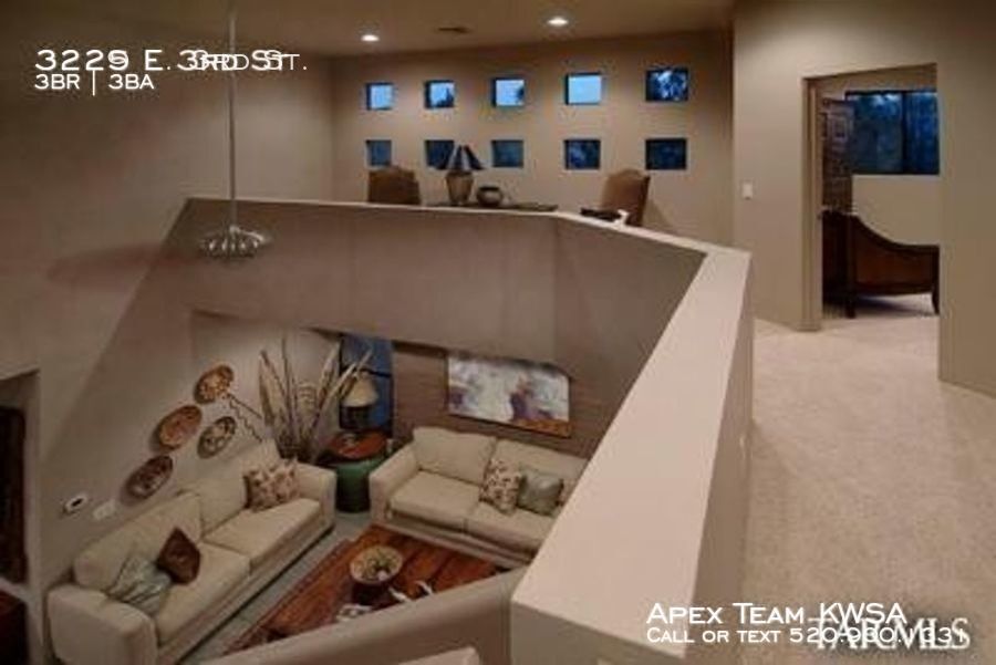 Foto principal - August Pre Lease 3 bed 3.5 Bath