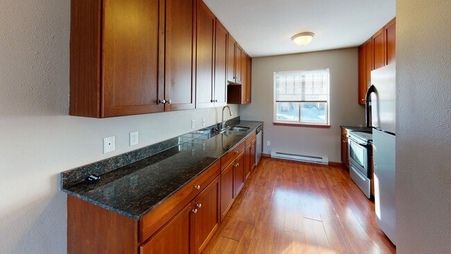 Building Photo - 2820 15th Ave NW
