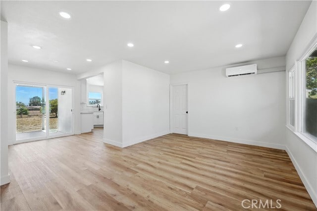 Foto del edificio - 17651 Fairfax St