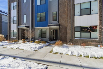 Building Photo - 1312 Colere Pl