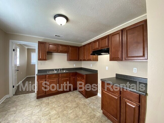 Foto del edificio - 2108 Driftwood Ave