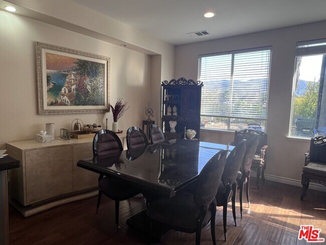 Foto del edificio - 26526 Beecher Ln