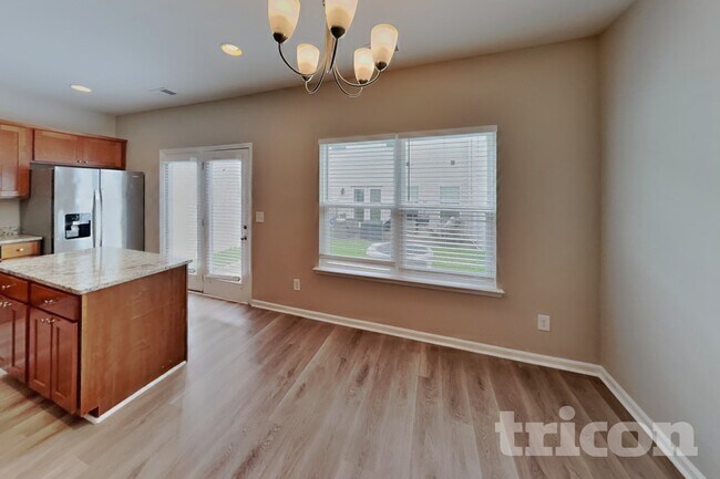 Foto del edificio - 309 Woodfern Ct