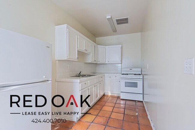 Foto del edificio - 835 S Oxford Ave