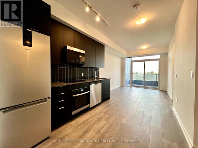Building Photo - 474-474 Caldari Rd
