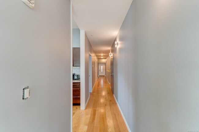 Building Photo - 59 Dixwell Ave