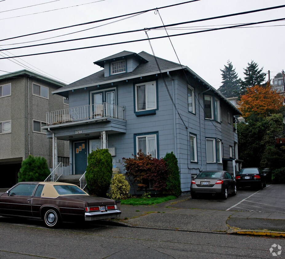 Foto del edificio - 2258 14th Ave W