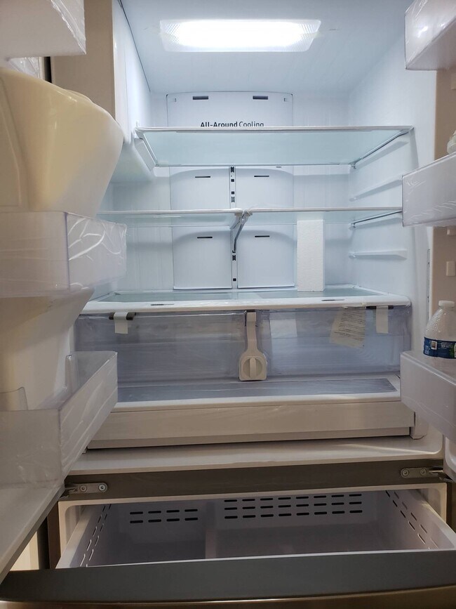 Foto del edificio - 2077 E 56th St