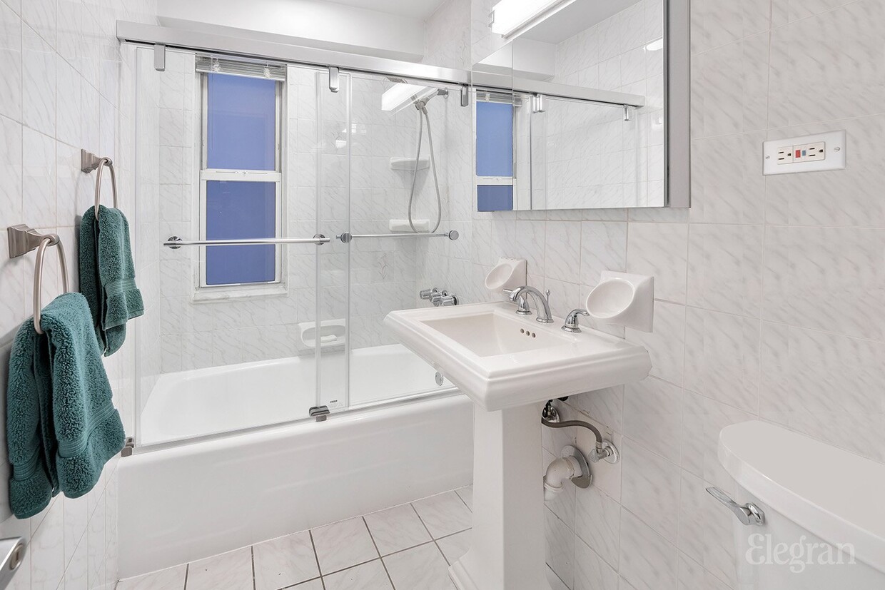 Foto del edificio - 155 E 34th St