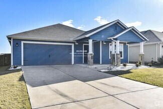 Building Photo - 123 Navidad River Dr