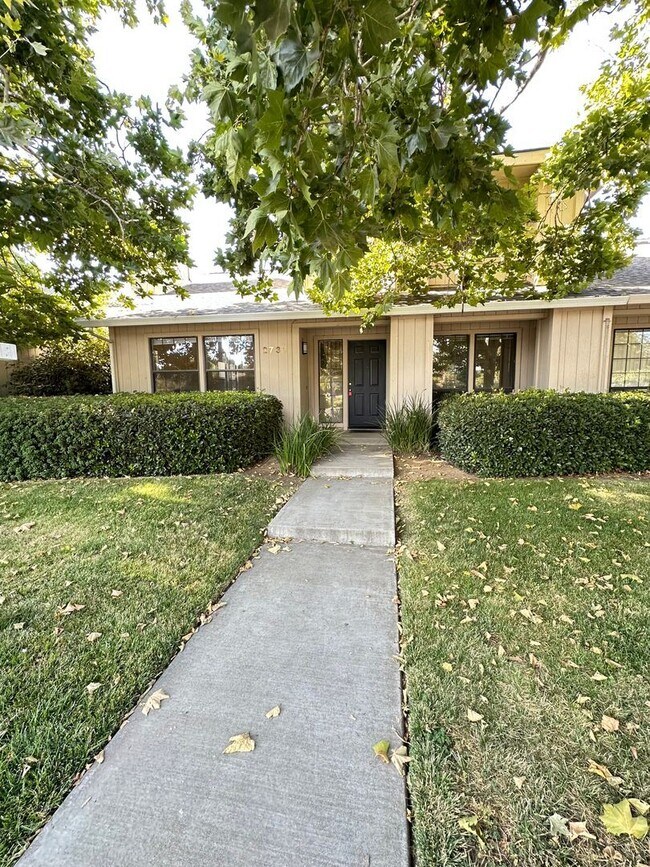 Building Photo - 4 br, 2 bath House - 2731 Lillard Drive