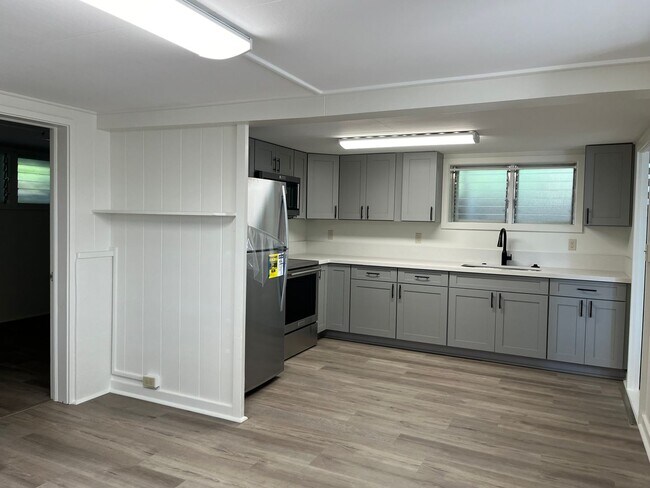 Building Photo - R1181ach