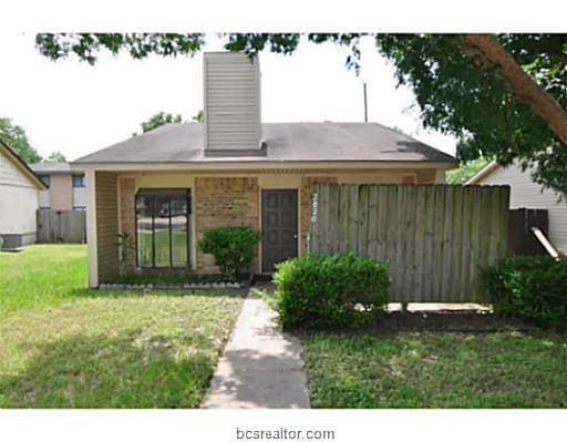 Primary Photo - 2820 Forest Bend Dr