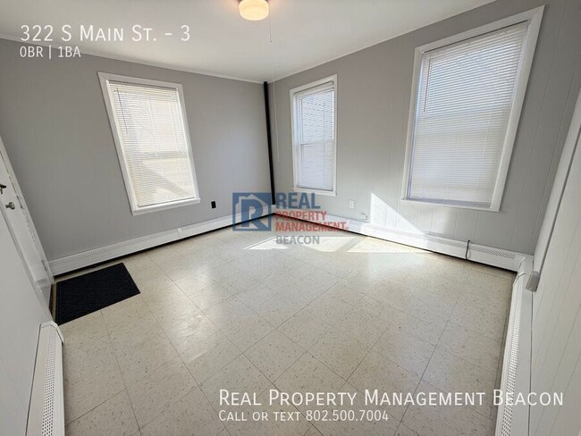 Building Photo - 322 S Main St