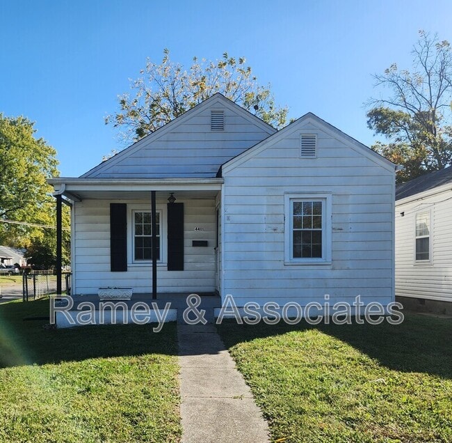 Photo - 4401 Bellevue Ave House