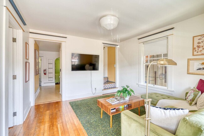 Foto del edificio - 1235 N Prescott St