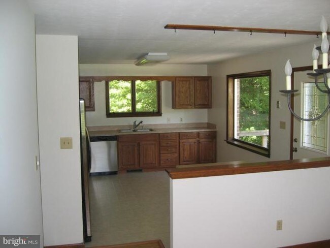 Foto del edificio - 19146 Poplar Hill Ln