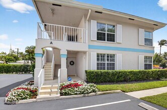 Building Photo - 75 Venetian Dr