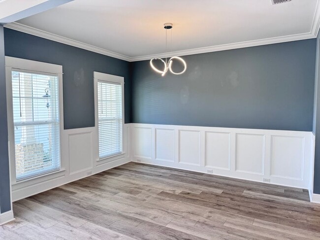 Building Photo - 6044 Huntington Creek Blvd