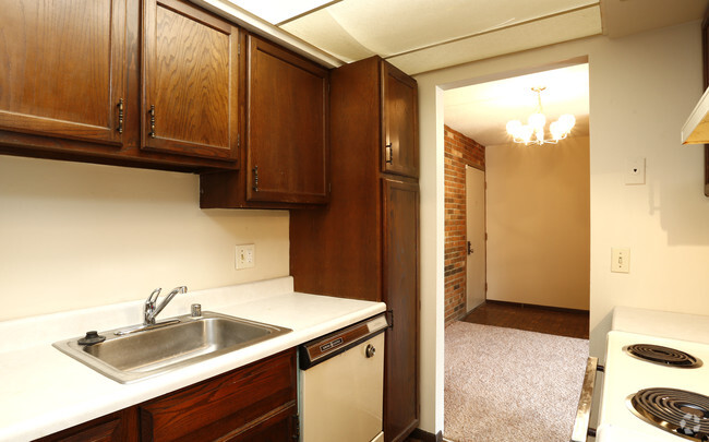 Interior Photo - Robin Woods Apartments