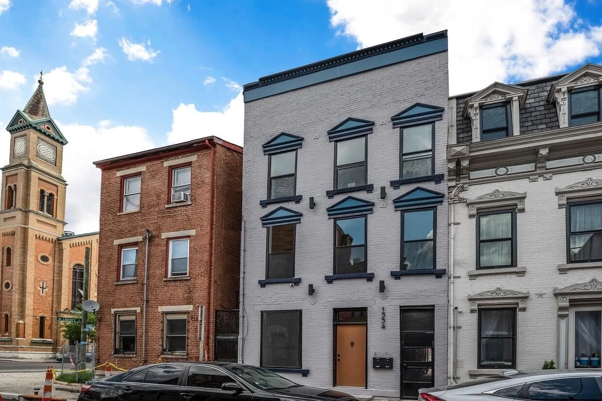 Primary Photo - 1534 Republic St