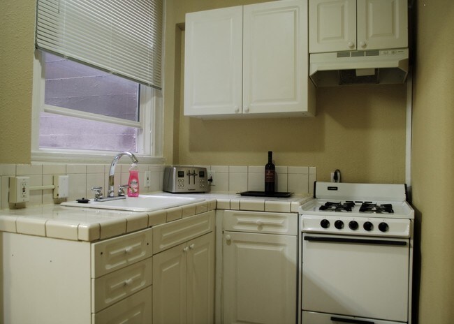 Foto del edificio - 633 Larkin St
