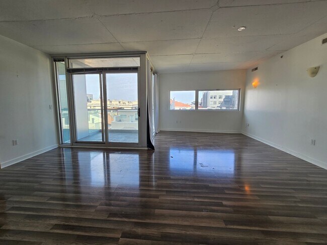 Foto del edificio - 212 Brown St