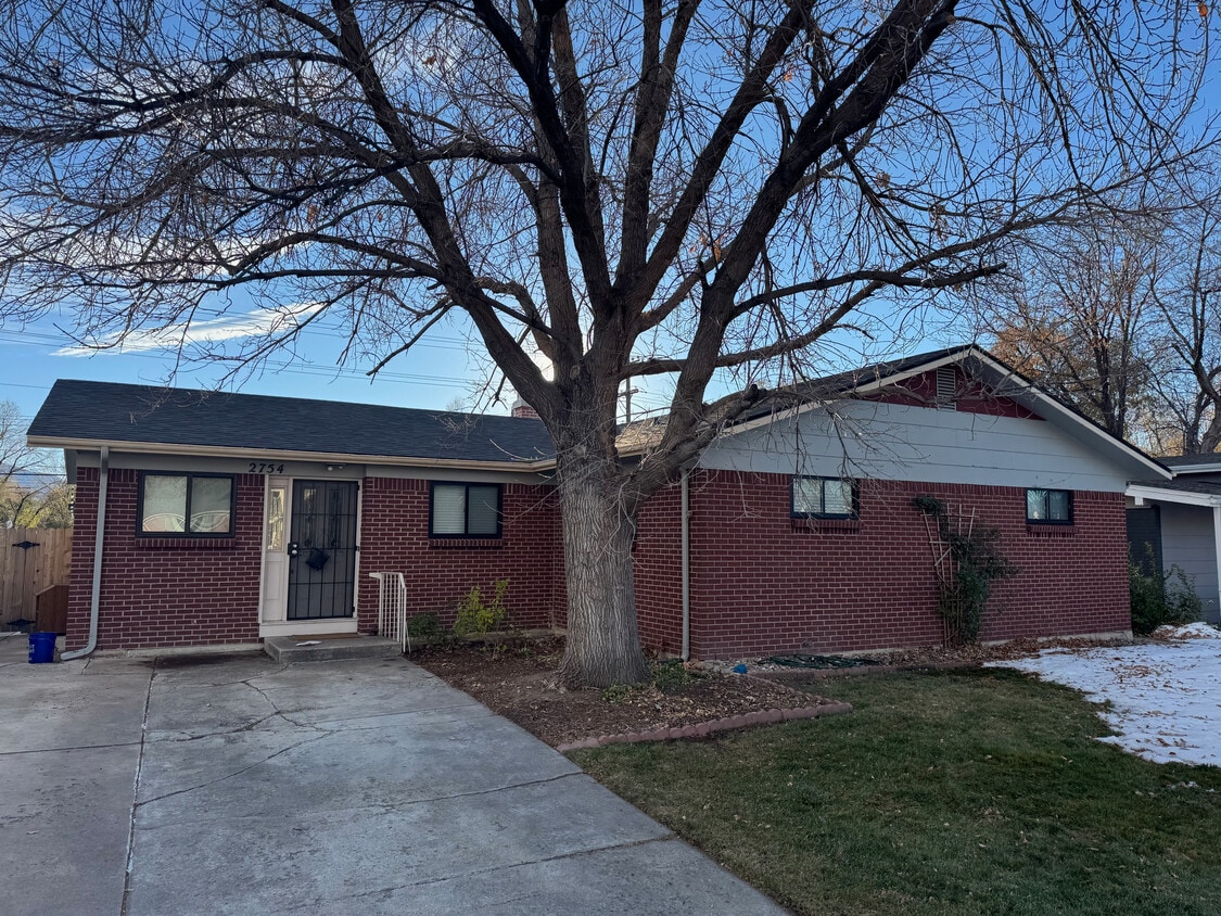 Foto principal - 2754 N Prospect St