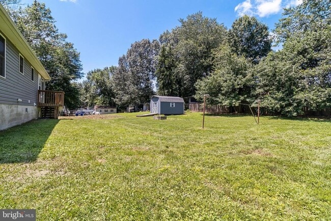 Building Photo - 7879 Wicher Ln