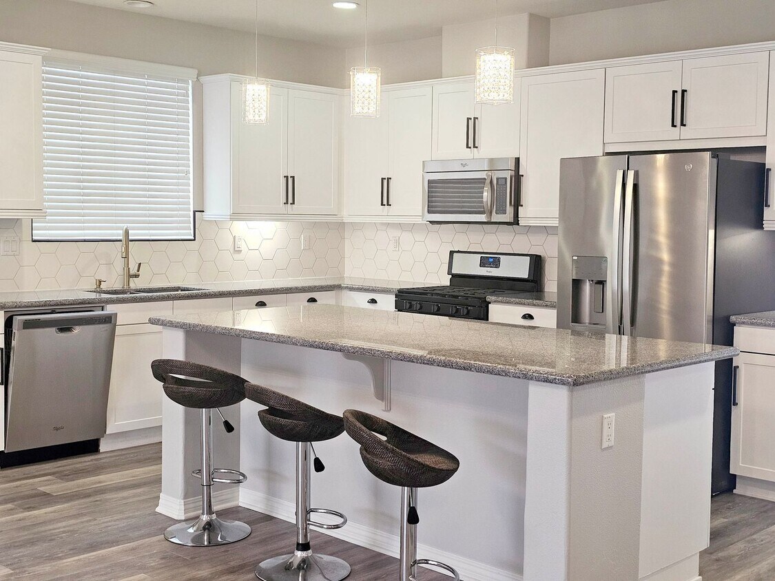 Foto principal - Beautiful house 3 bed/2 bath in Winchester