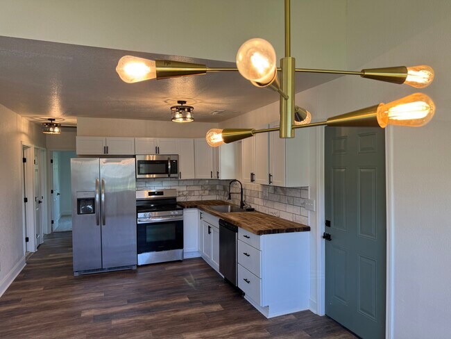 Foto del edificio - 1712 Vada Cir