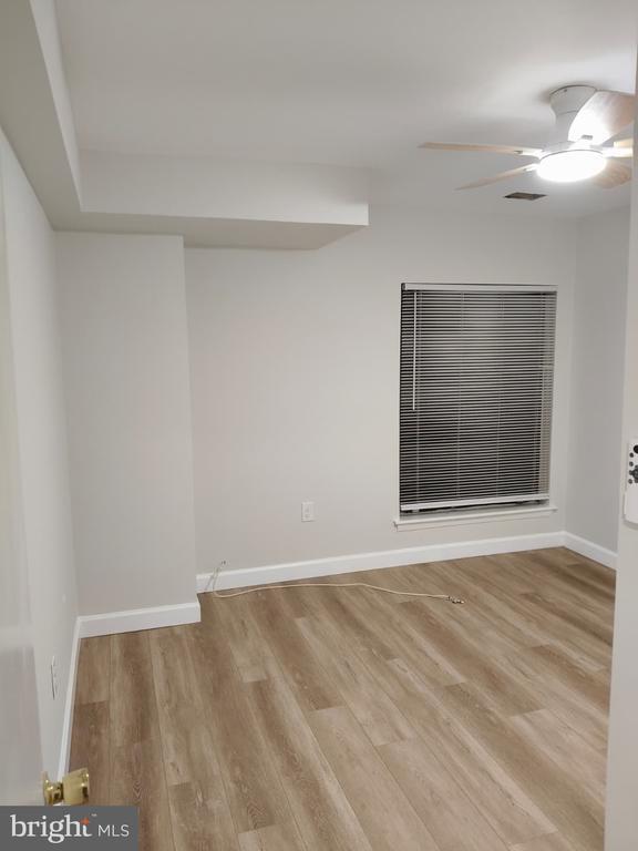 Foto del edificio - 423 Christopher Ave