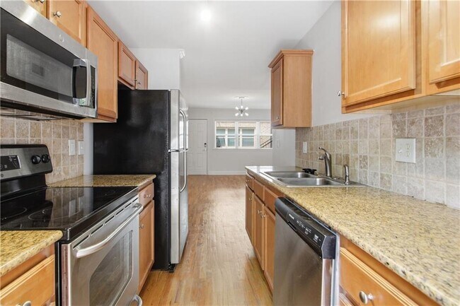 Foto del edificio - 48 Peachtree Ave NE