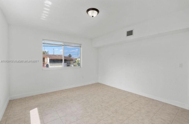 Foto del edificio - 1810 SW 70th Ave
